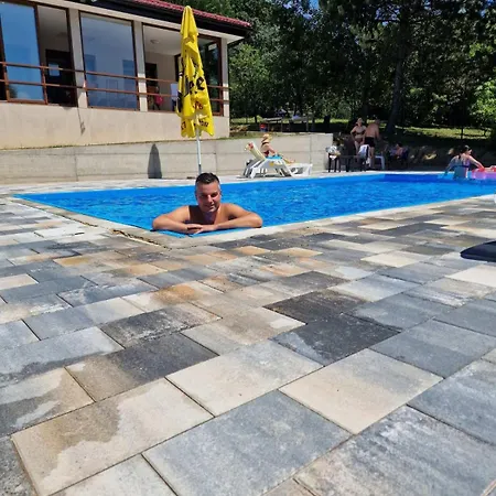 Vila Paja